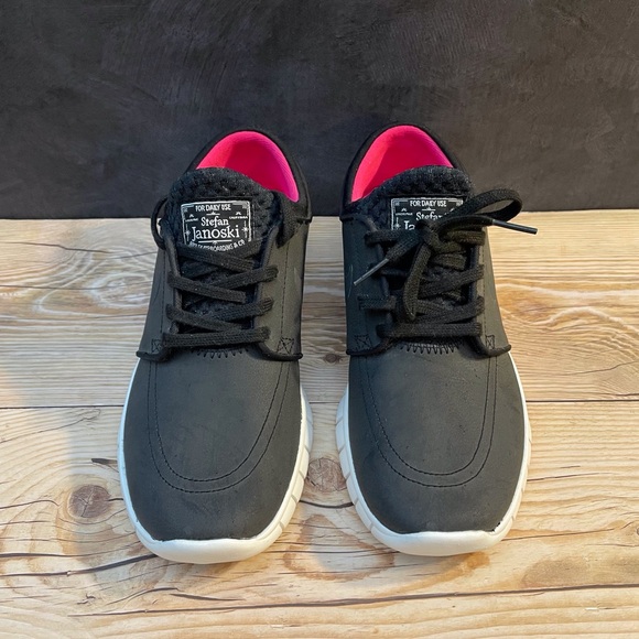 Nike SB Air Janoski Max Leather - Picture 7 of 16